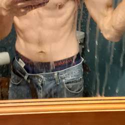 Dwayw's Chat & Dating Profile