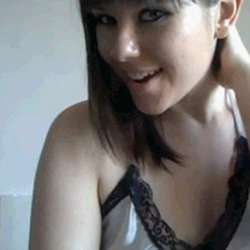 LilAnna1ct5's Chat & Dating Profile
