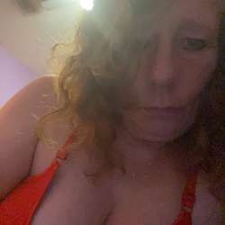 Lovely420's Chat & Dating Profile