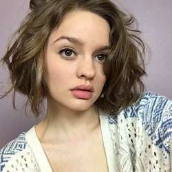 Monica255's Chat & Dating Profile