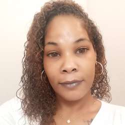 SEXXY86's Chat & Dating Profile