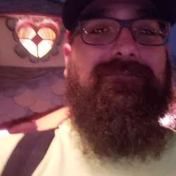 Sammylong13's Chat & Dating Profile