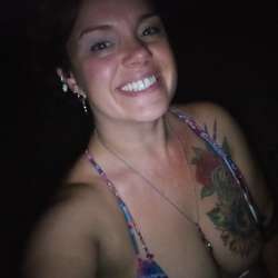 SexyScarlett84's Chat & Dating Profile