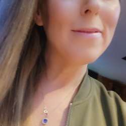 jenny2257's Chat & Dating Profile