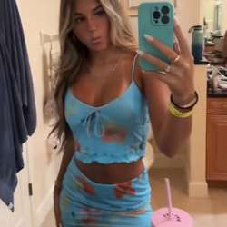 sarajaderose18's Chat & Dating Profile